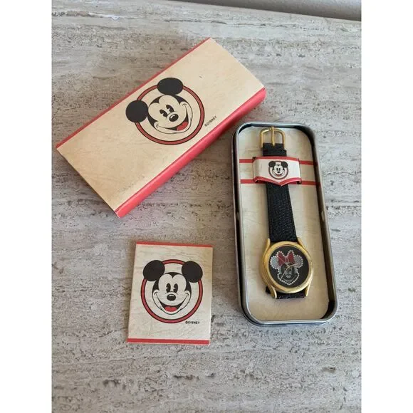 VTG Disney Leather Watch - Rhinestone Minnie Minnie Mouse Watch With Rhinestones & White Patent Leather  main image 4